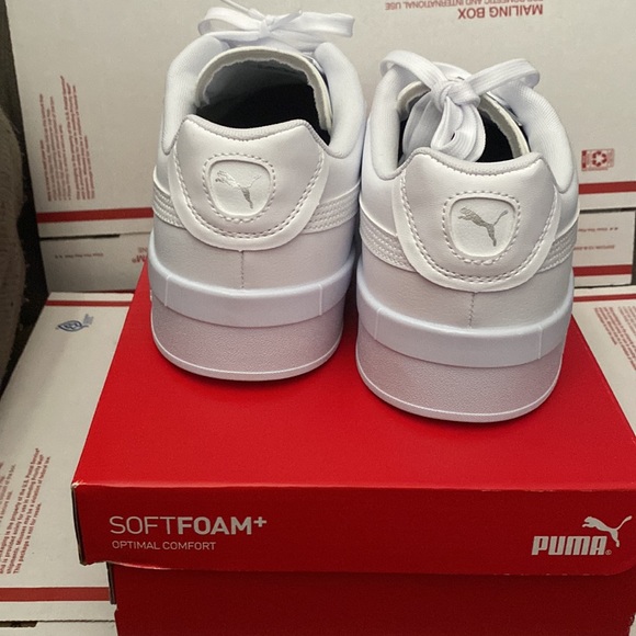 Puma - Picture 4 of 7